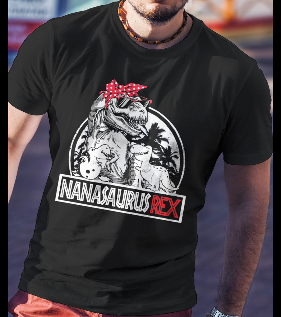 Nanasaurus Rex Funny Dinosaur Grandma With Red Bandana And Sunglasses T-Shirt