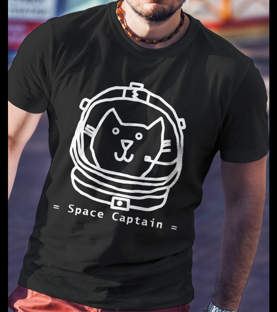 Space Captain Cat In Spacesuit T-Shirt