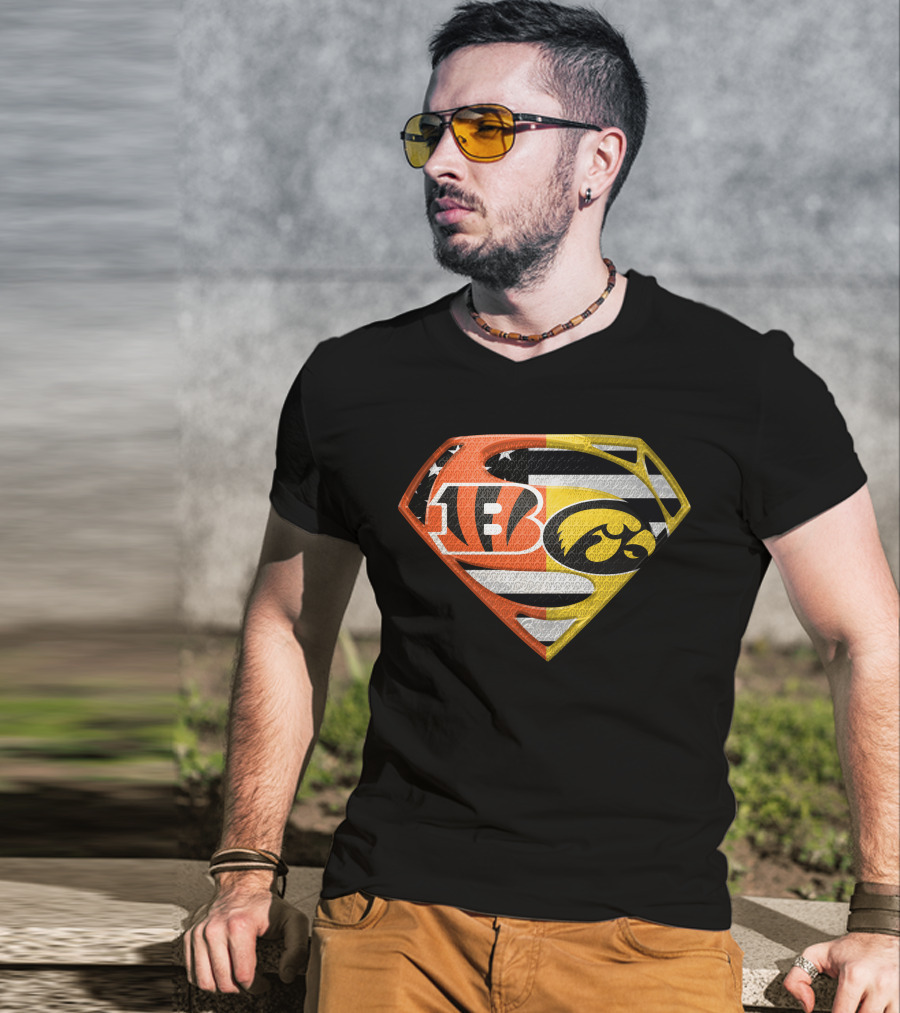 Superman Logo Cincinnati Bengals Iowa Hawkeyes Football Flag T-Shirt