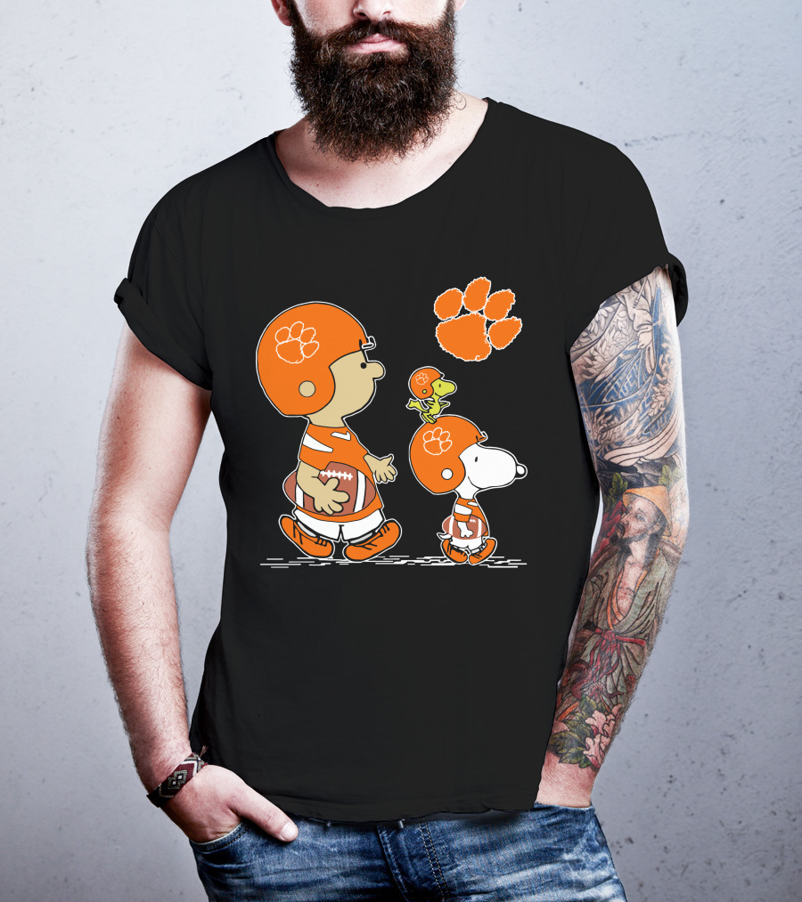 Clemson Tigers Mascot Helmet Football T-Shirt