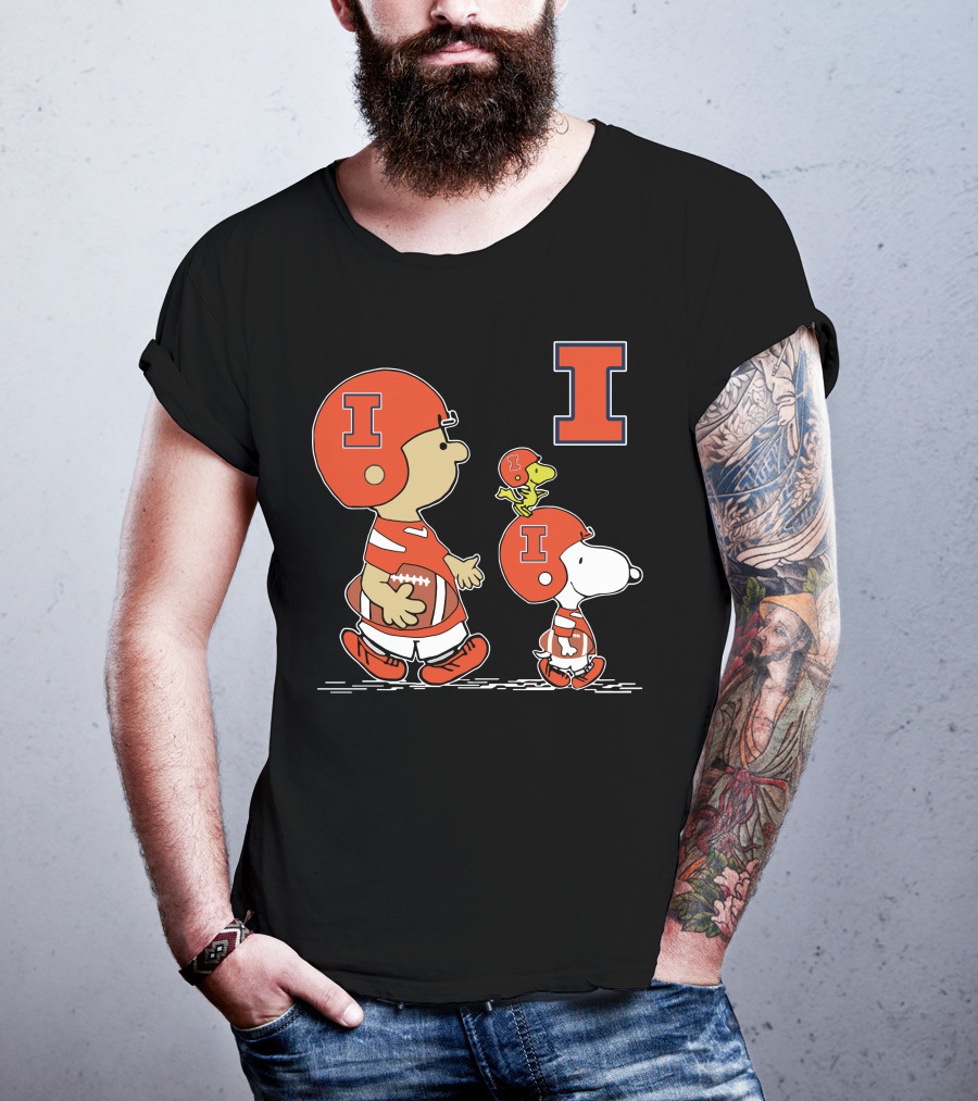 Illinois Fighting Illini Peanuts Football Characters With Big I T-Shirt