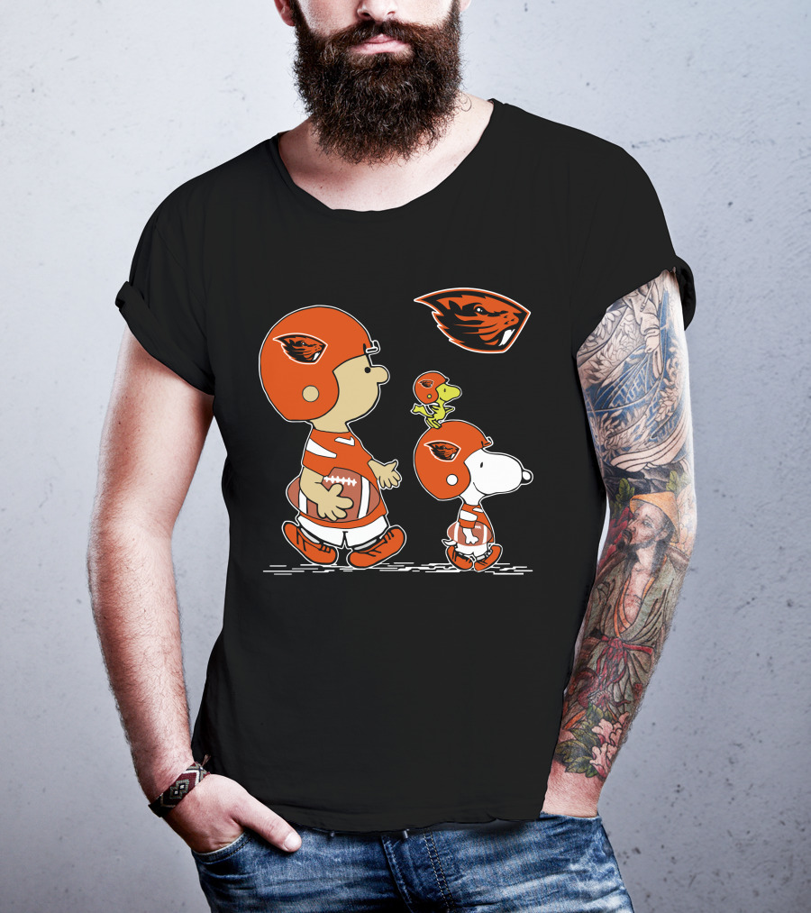Snoopy And Oregon State Beavers Football Peanuts Characters T-Shirt
