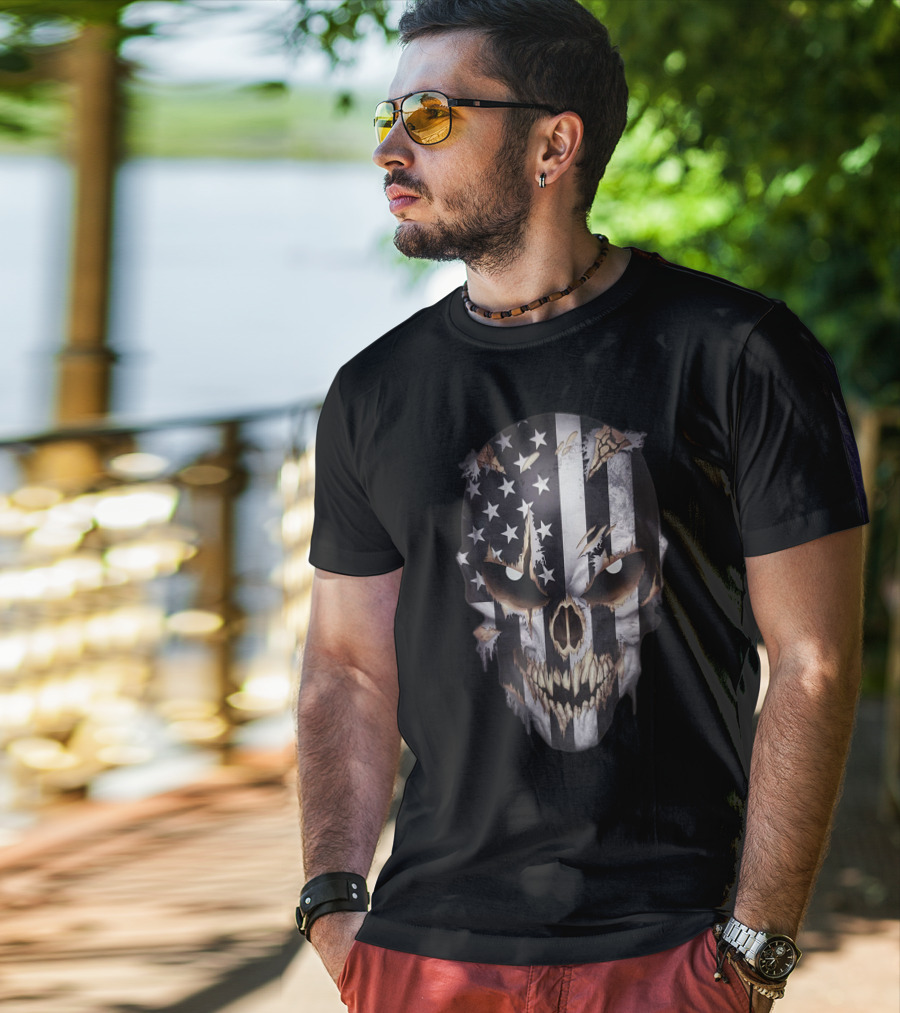 American Flag Distressed Skull T-Shirt