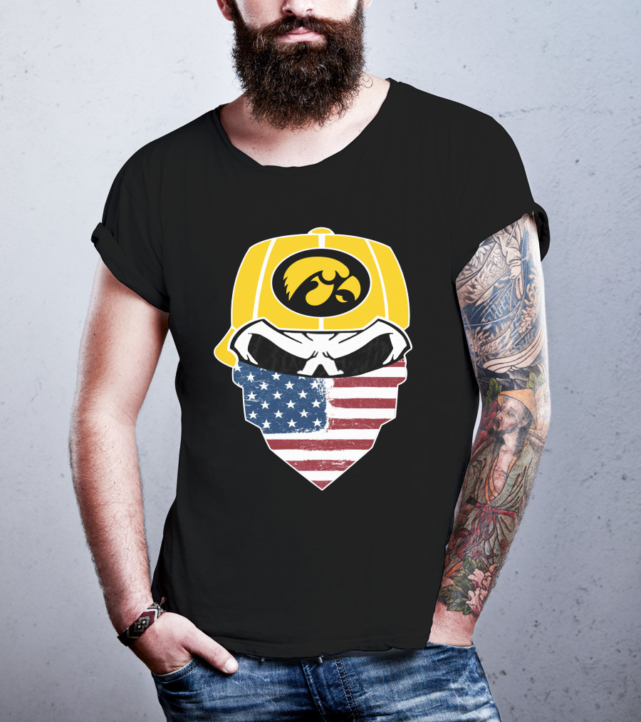 Hawkeyes Skull American Flag Bandana T-Shirt