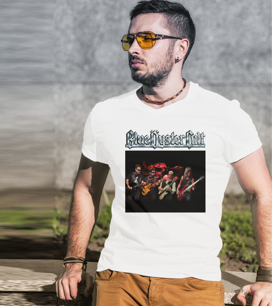 Blue Oyster Cult Live Performance Band Image T-Shirt