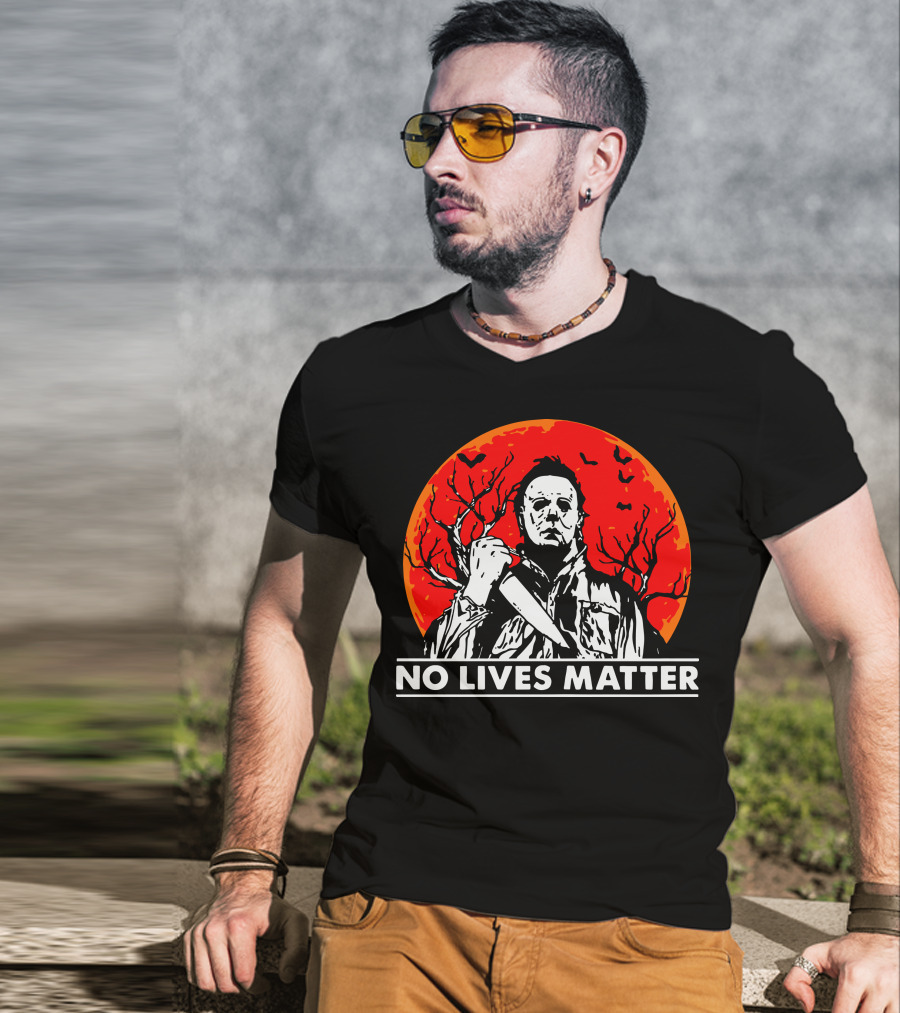 No Lives Matter Michael Myers Halloween Moon Knife Red Full Moon T-Shirt