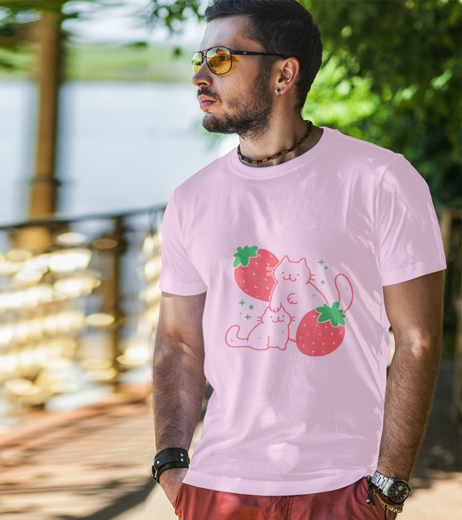 Crowlines Shop Strawberry Cat And Kitten With Stars And Strawberries T-Shirt