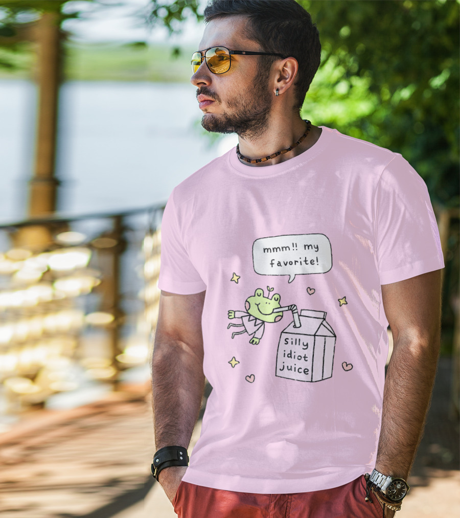 Mmm My Favorite Silly Idiot Juice Frog With Stars And Hearts T-Shirt