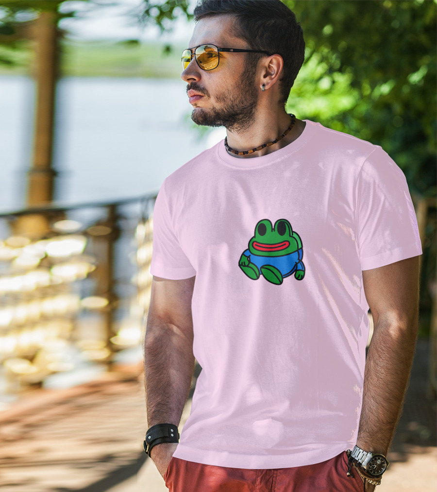 Mizkif Sat REALMizkif Pepe Frog Sitting Cartoon Pink Background T-Shirt