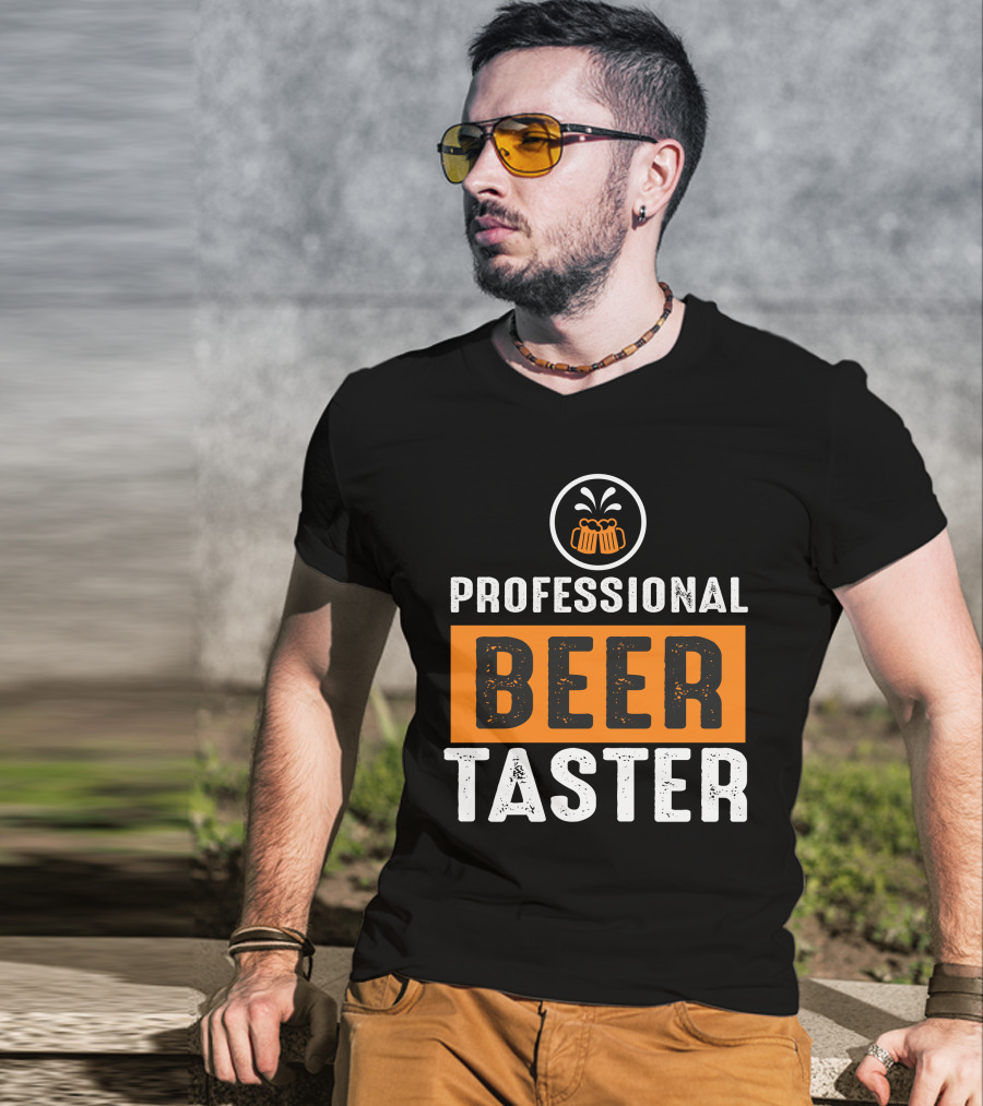 PROFESSIONAL BEER TASTER Two Frothy Mugs T-Shirt