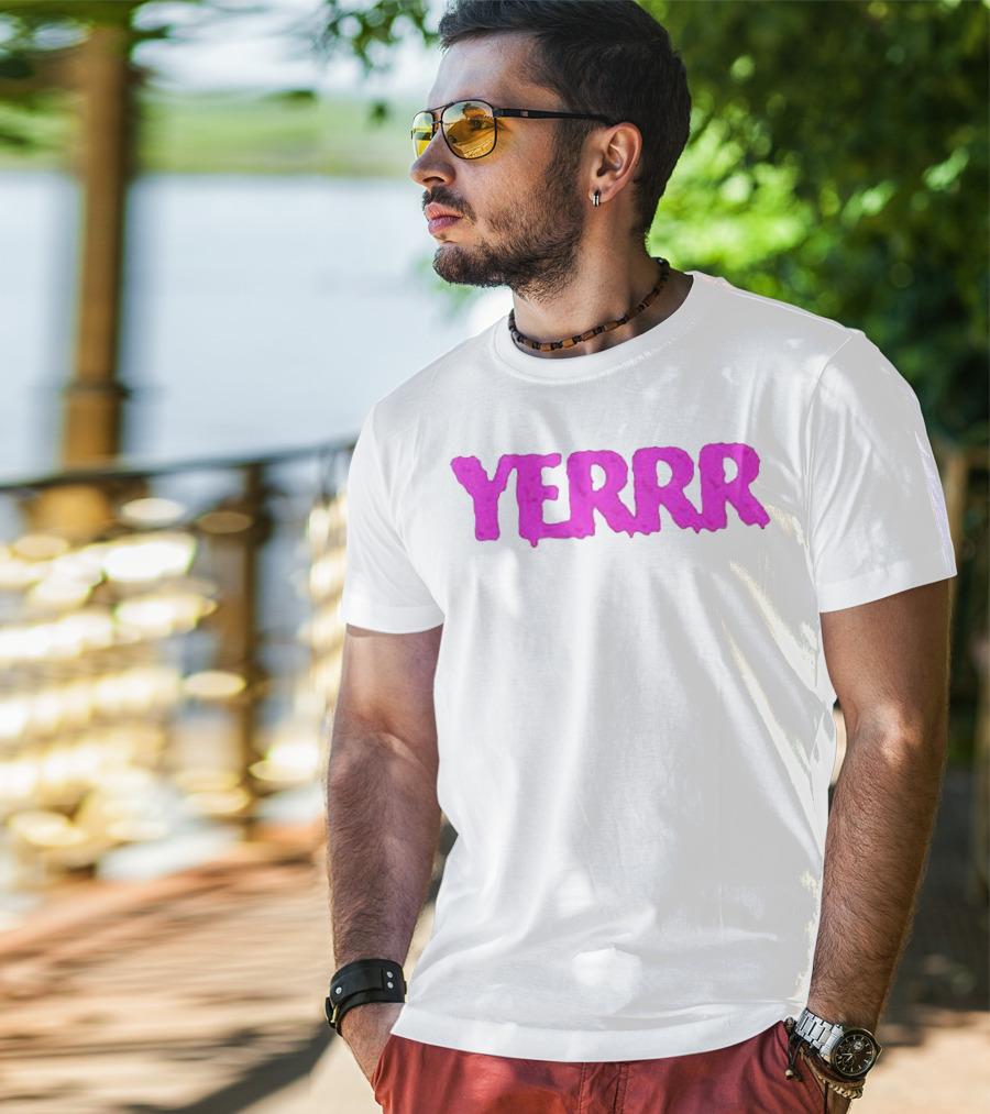 YERRR Gio And Eli Merch Text T-Shirt