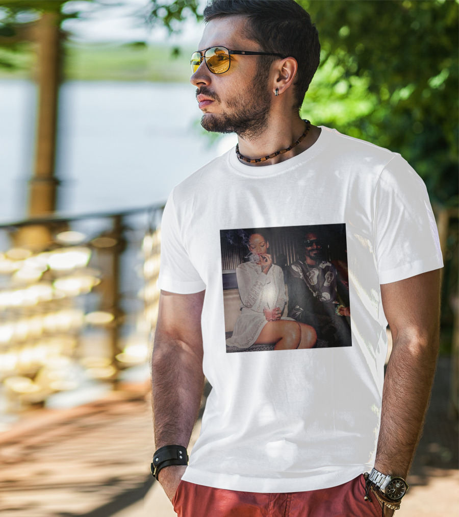 Rihanna Snoop Dogg Fenty Smoky Moment T-Shirt