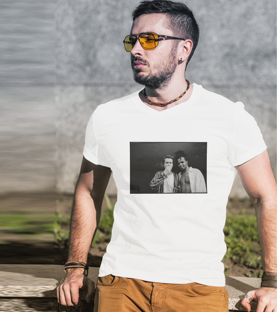 Jeffrey Wright Basquiat Two Gordons 1995 Gotham City Pass The Light Iconic Portrait Black And White Photography T-Shirt