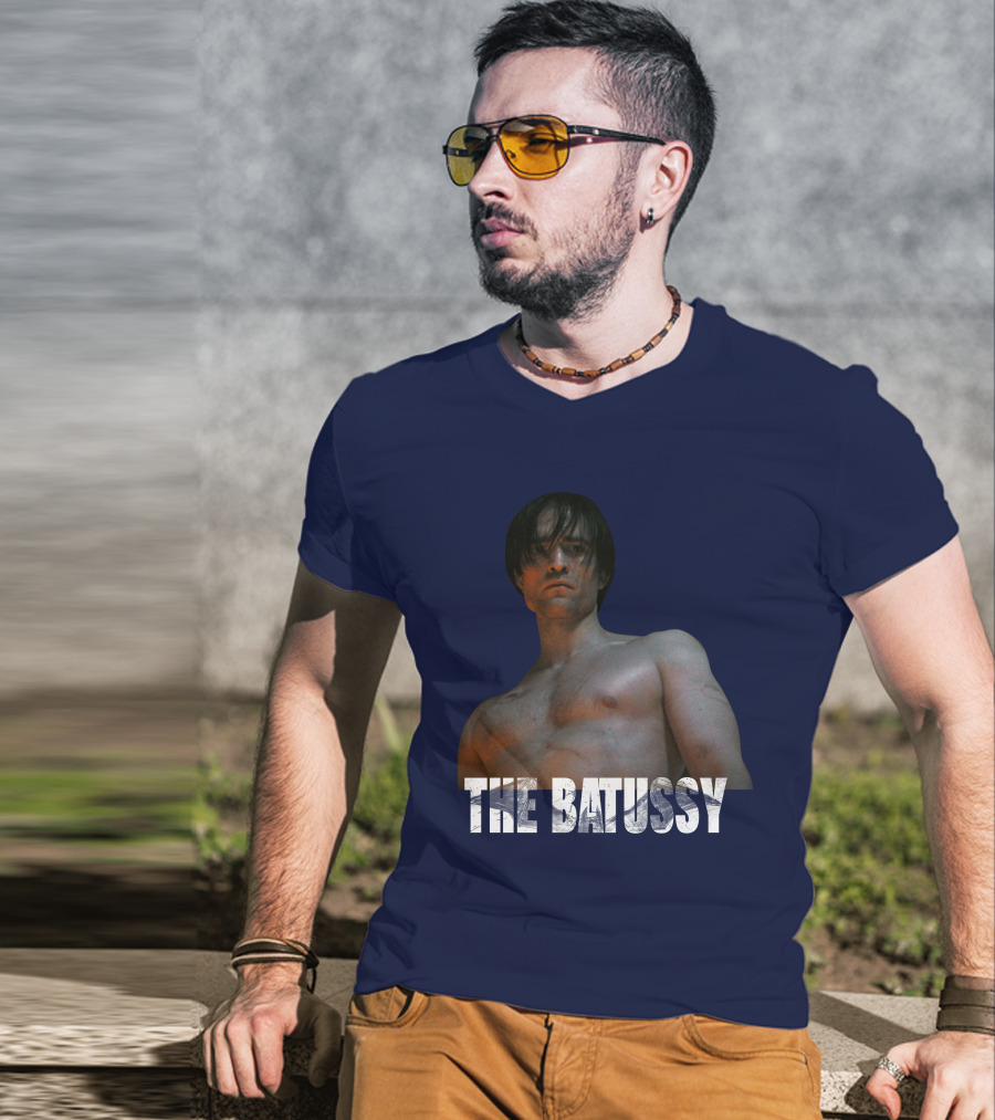 The Batussy Batman Robert Pattinson Artpattinsons T-Shirt