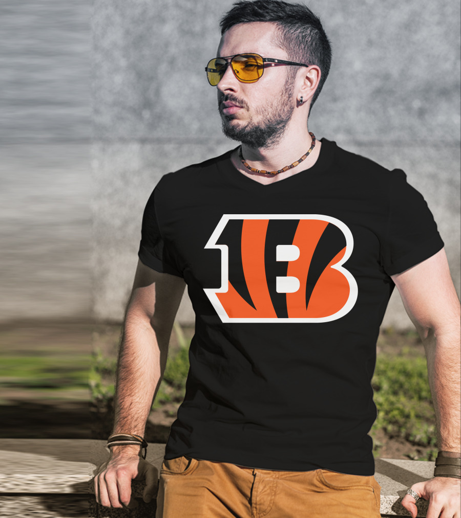 Cincinnati Bengals NFL Football Team Logo Tigers T-Shirt