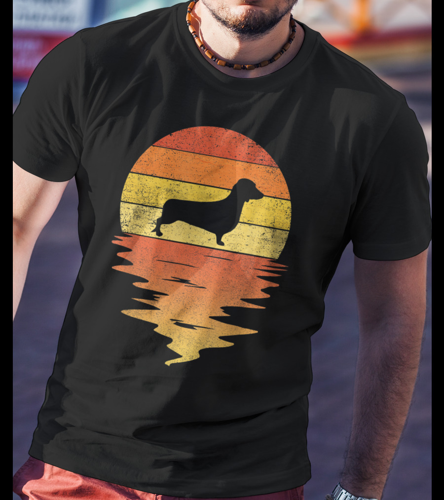 Dachshund Silhouette 70s Vintage Sunset T-Shirt