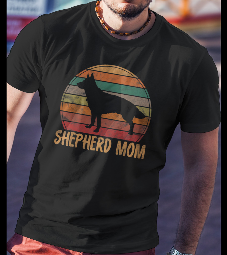 Retro Shepherd Mom Vintage Dog T-Shirt
