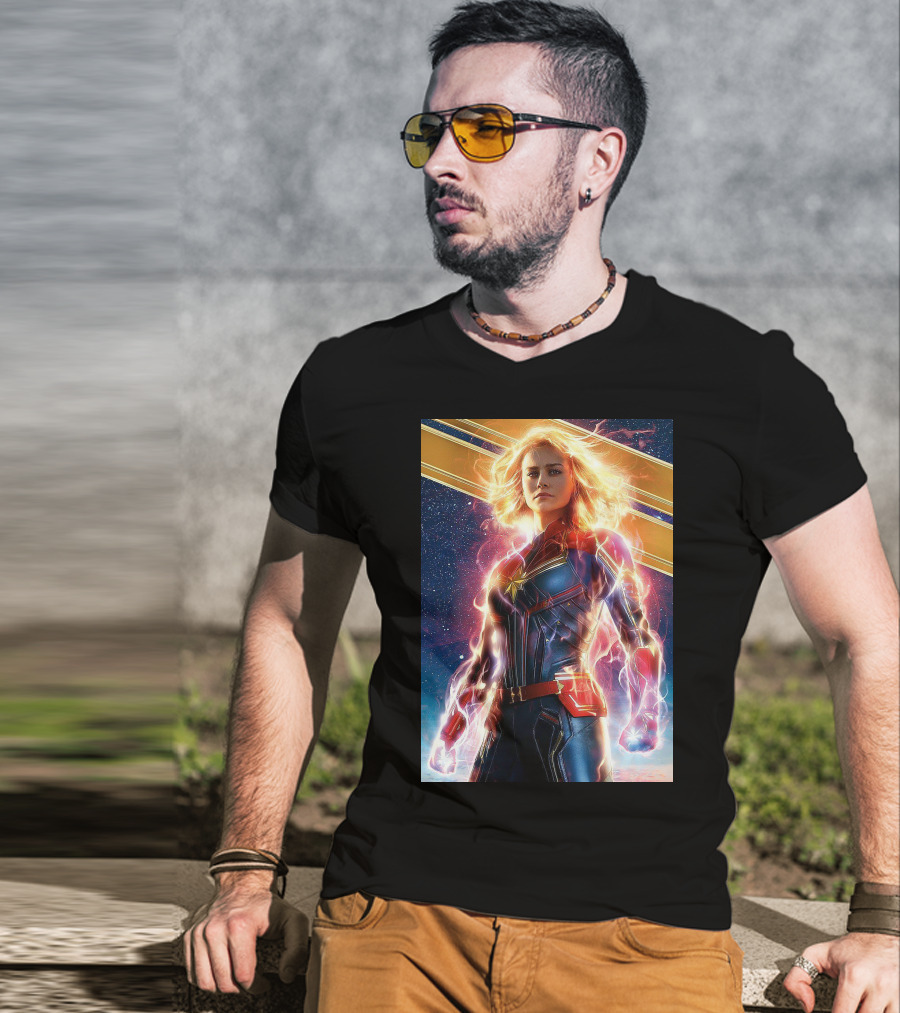 Captain Marvel Shining Heroic Power Cosmic Energy T-Shirt