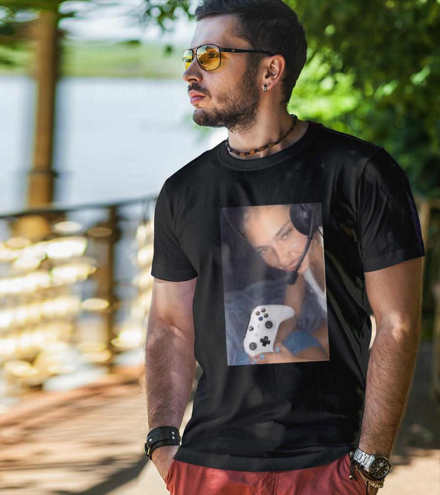 Ash Kaashh Merch Gamer Headset Controller T-Shirt