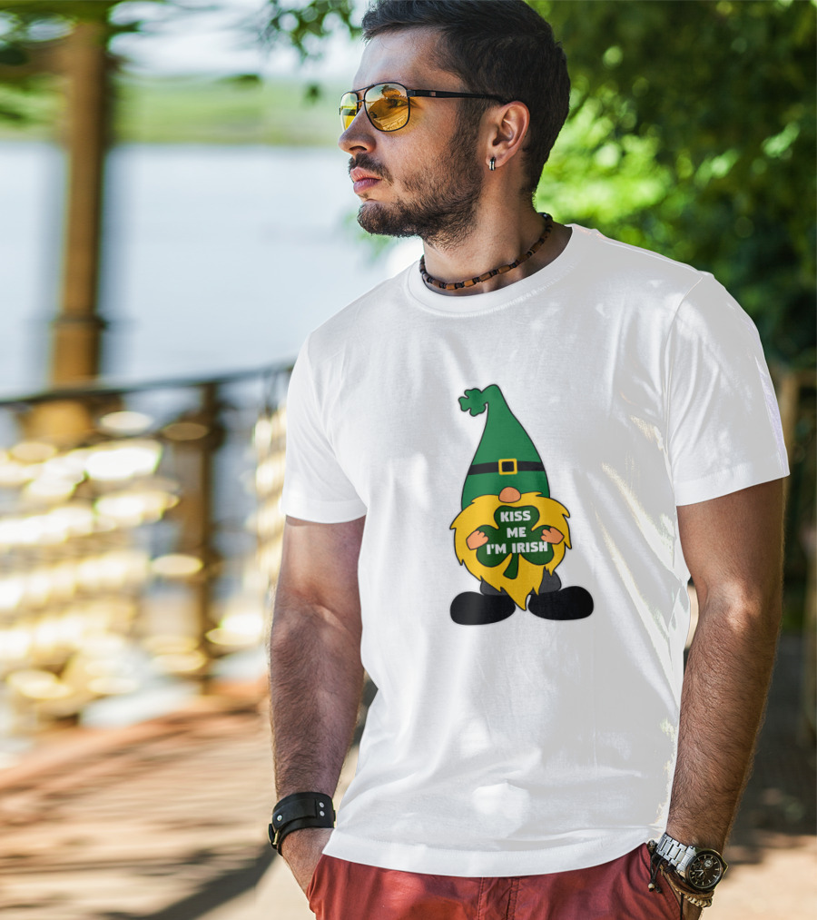 Kiss Me I'm Irish Leprechaun Gnome With Shamrock T-Shirt