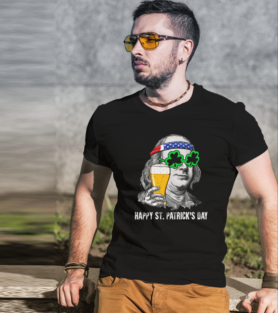 Happy St. Patrick's Day George Washington Beer Clover Glasses T-Shirt