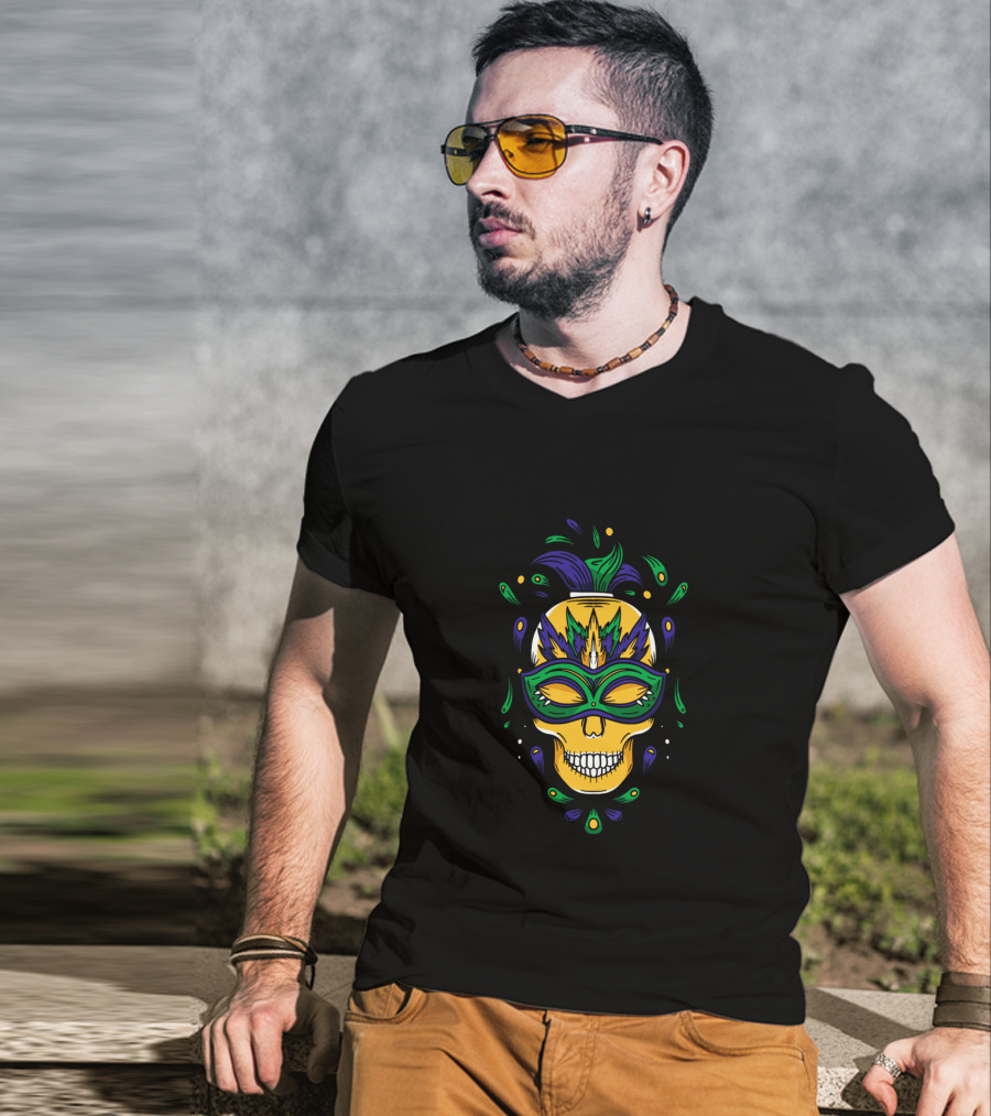 Mardi Gras Skull Jester Mask With Feathers And Colors T-Shirt
