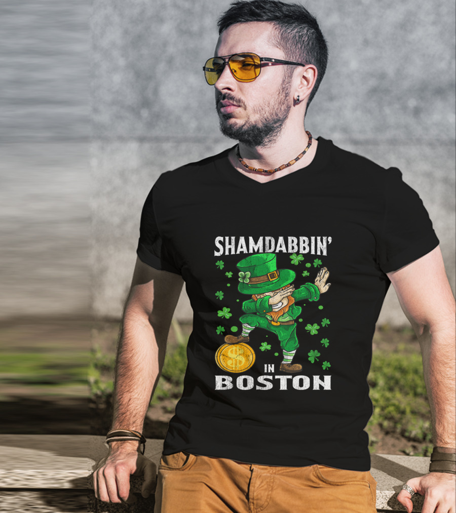 Shamdabbin In Boston Dabbing Leprechaun With Gold Coin And Shamrocks T-Shirt
