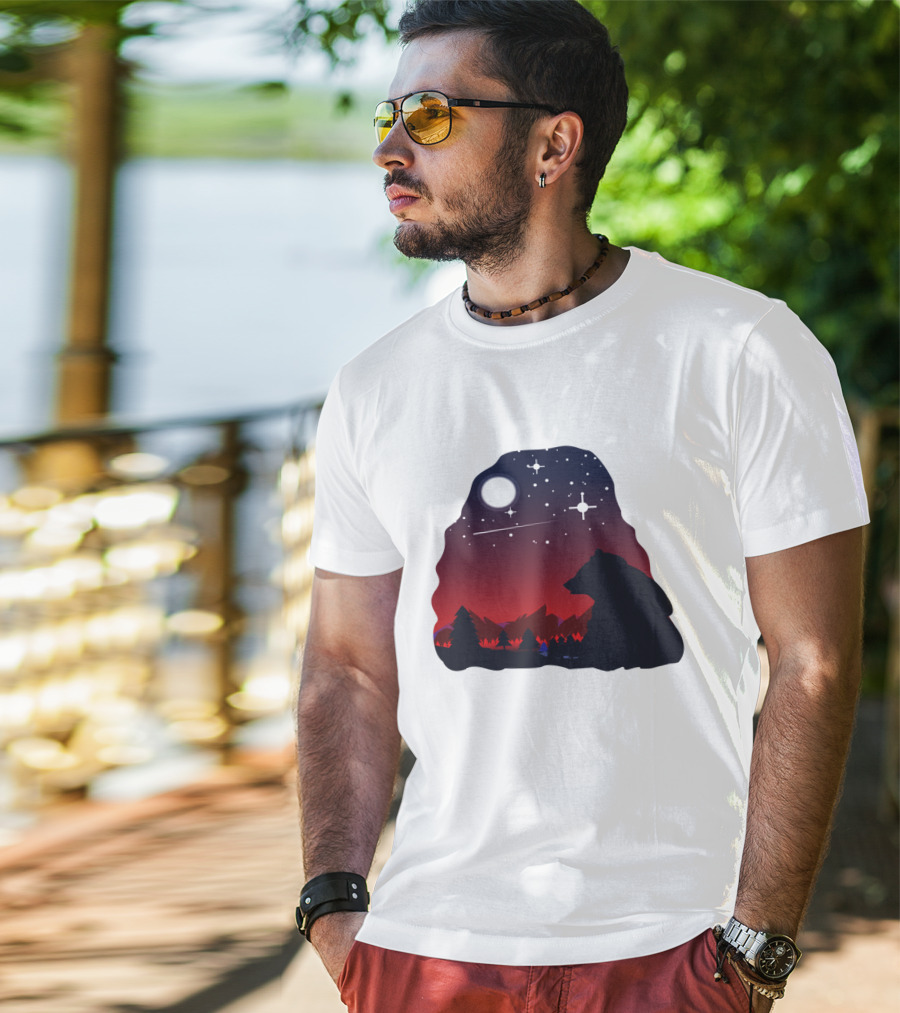 Bear Wildlife Animal Stargazing In Mountain Night Scene T-Shirt