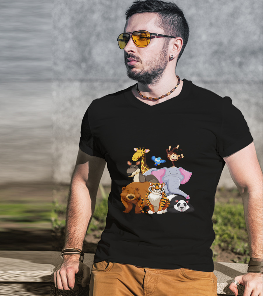 Zoo Animals Day World Wildlife Day Giraffe Elephant Tiger Panda Monkey Bear Kangaroo Bird T-Shirt
