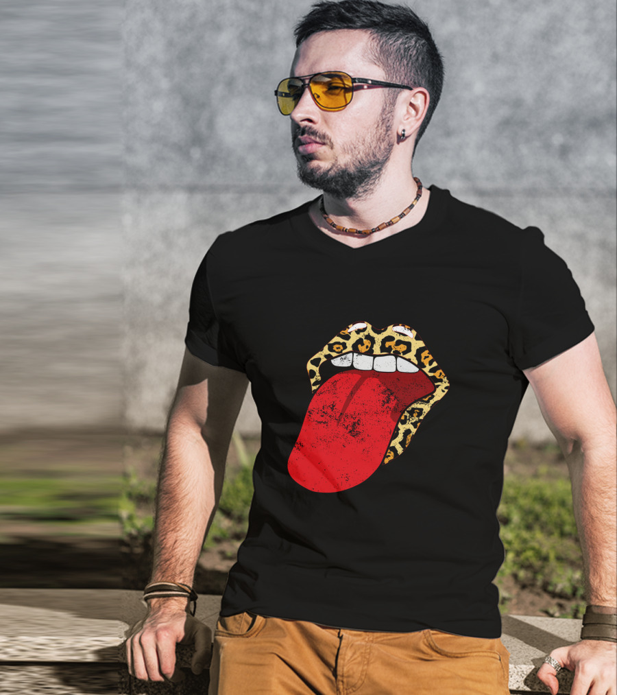 Leopard Lips Red Tongue Cheetah Trendy Rolling Iconic T-Shirt
