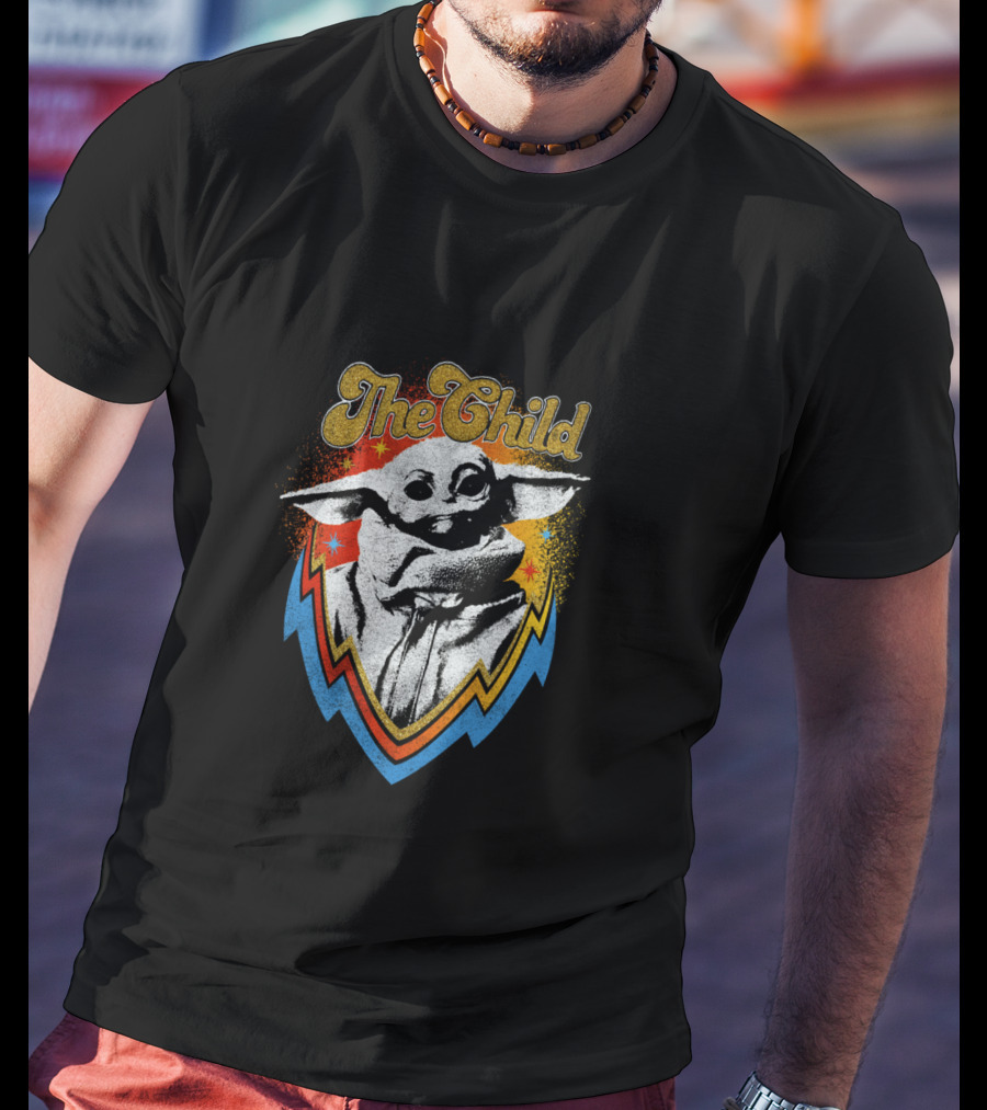 The Mandalorian The Child Vintage Badge Retro T-Shirt