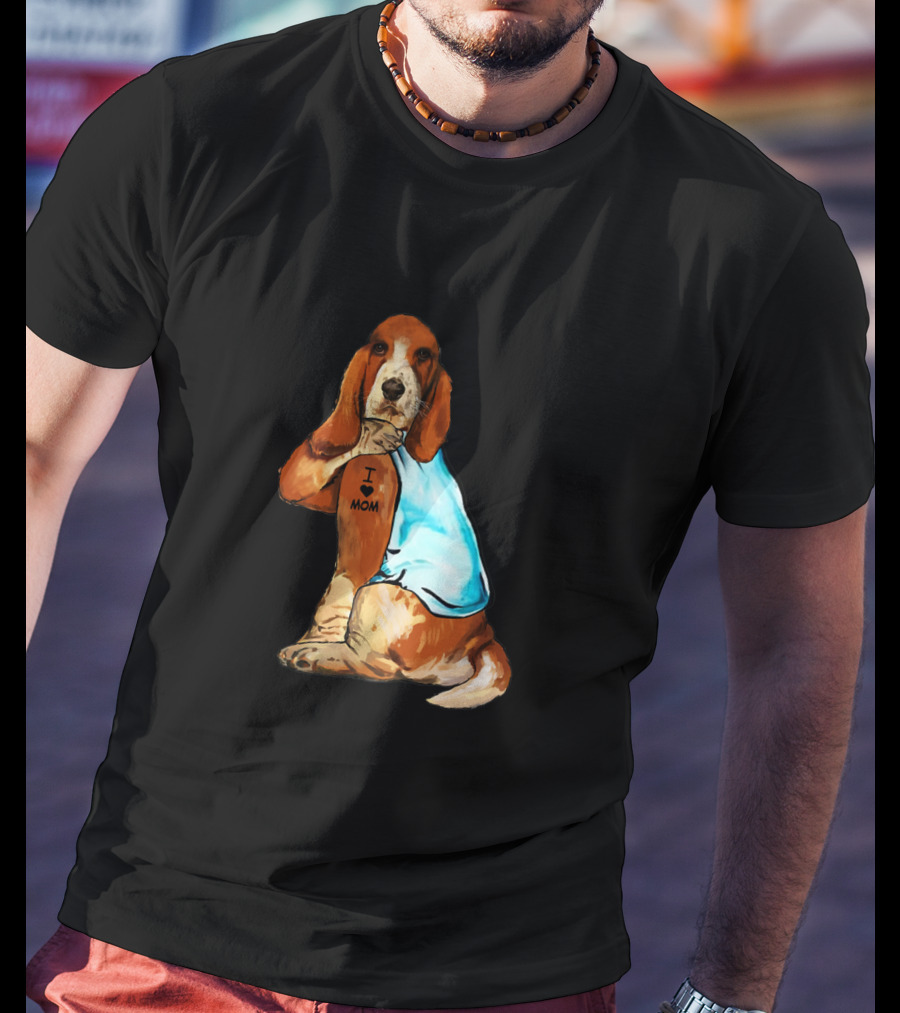 Basset Hound I Love Mom Tattoo Sitting T-Shirt