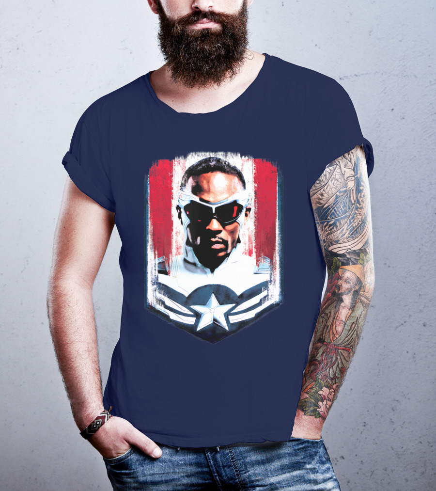 Marvel Captain America Sam Wilson Falcon Soldier Iconic Shield T-Shirt