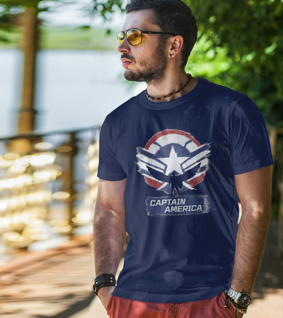 Marvel The Falcon The Winter Soldier Captain America Shield Chalk T-Shirt