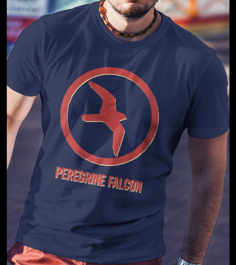 Peregrine Falcon Lover Vintage Style Animal Emblem T-Shirt