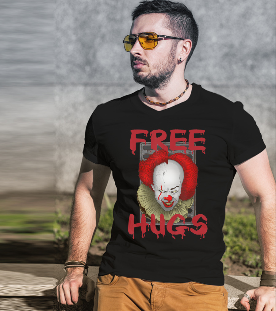 Free Hugs Halloween Evil Killer Scary Clown T-Shirt