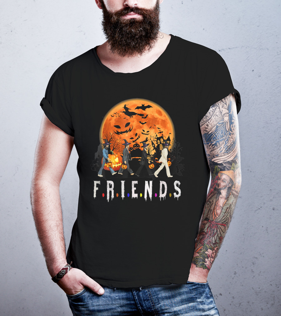 FRIENDS Funnycharacters Halloween Moon Trick Or Treat T-Shirt