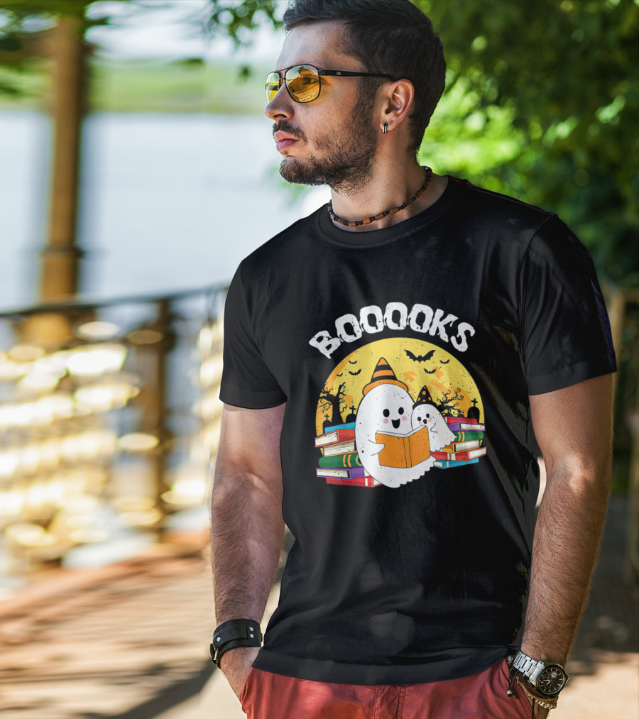 BOOOOKS Ghost With Witch Hat Reading Stacked Books Halloween Moon Bats T-Shirt