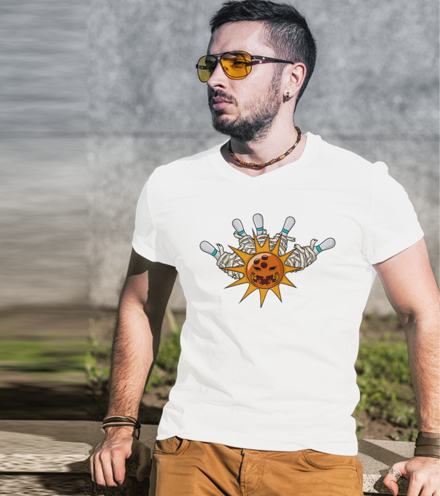 Halloween Jack O Lantern Bowling Mummy Pins Funny Bowler T-Shirt