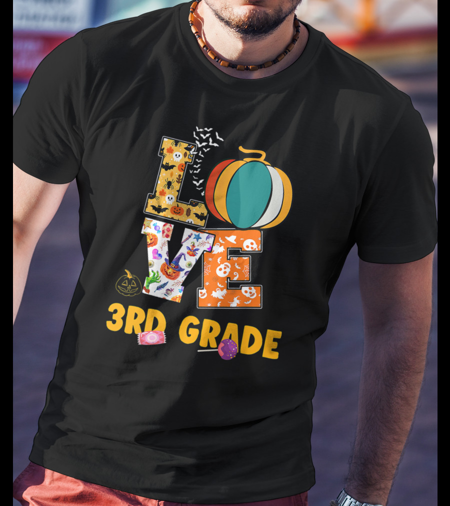 Love Halloween 3rd Grade Teacher T-Shirt