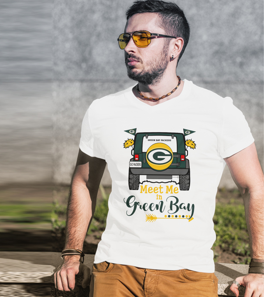 Meet Me In Green Bay Packers Jeep Tailgate Go Packers Flags Football Game Day T-Shirt