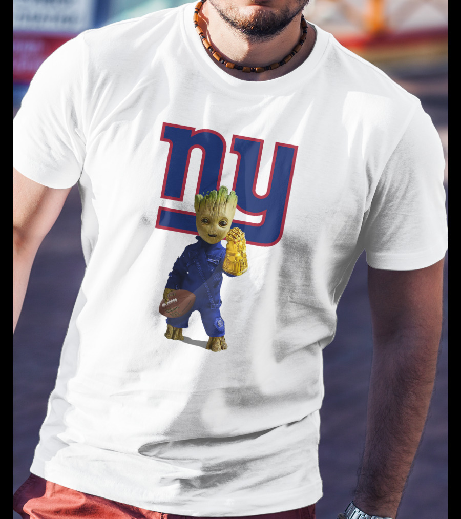 NY Giants Groot Football Infinity Gauntlet T-Shirt
