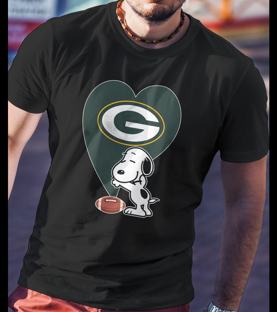 Green Bay Packers Snoopy Heart Football Hug T-Shirt