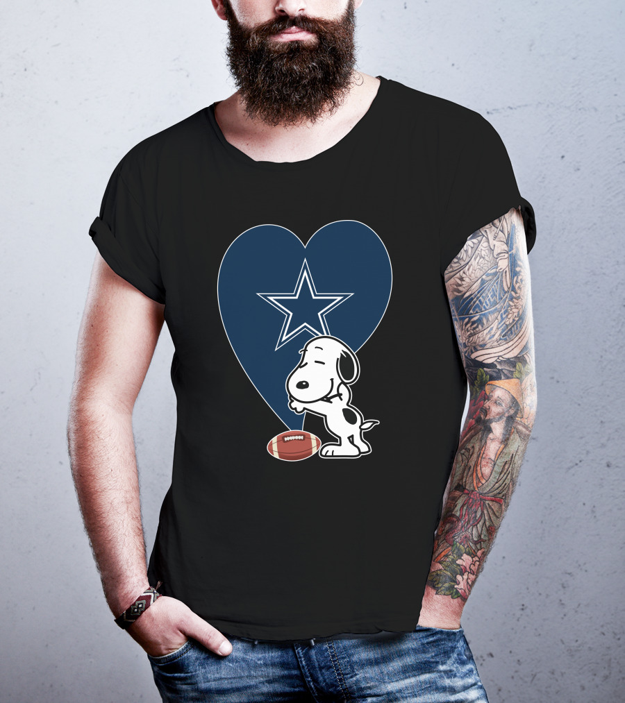 Dallas Cowboys Snoopy Heart Hug Football T-Shirt