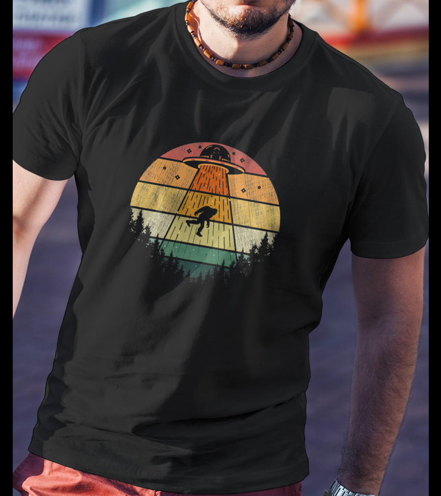 Retro Bigfoot UFO Abduction Sasquatch Alien Forest Silhouette Vintage Style Birthday T-Shirt