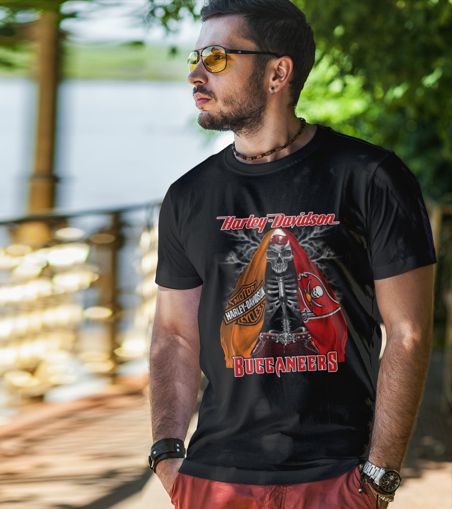 Harley Davidson Buccaneers Skeleton Lightning Tampa Bay_Hd0903 T-Shirt