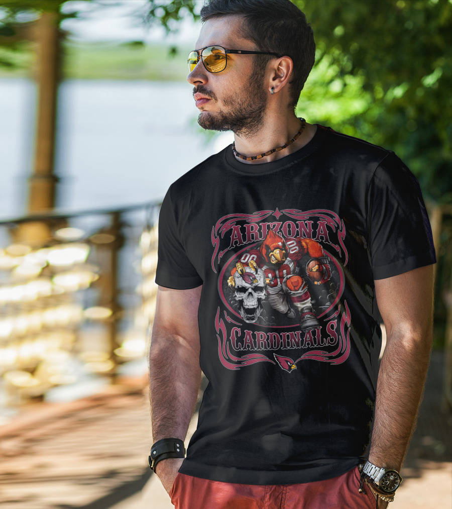 Arizona Cardinals Football Player Holding Skull T-Shirt