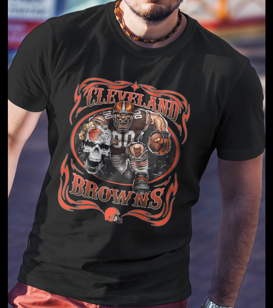 Cleveland Browns Football Player Skull Helmet T-Shirt