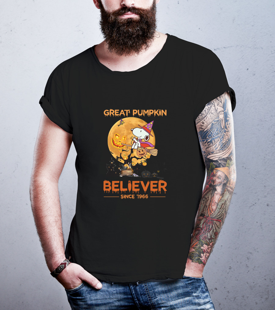 Great Pumpkin Believer Since 1966 Snoopy Halloween Moon T-Shirt