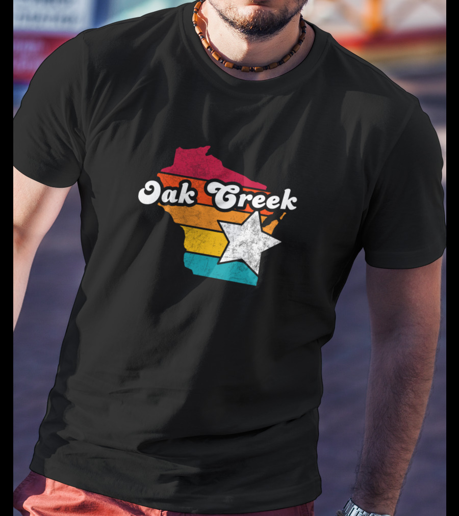 Oak Creek Wisconsin Retro Map With Star T-Shirt